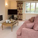 River Cottage, Luxurious With Garden Overlooking The River Greta * Keswick (Cumbria)
