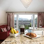 River Cottage, Luxurious With Garden Overlooking The River Greta *