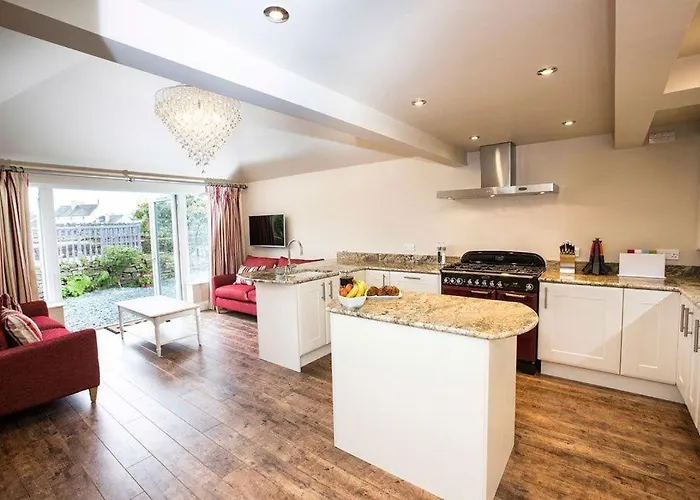 River Cottage, Luxurious With Garden Overlooking The River Greta *